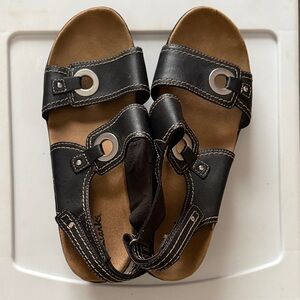 Clarks Black Leather Sandals with Grommet & Contrast Stitching